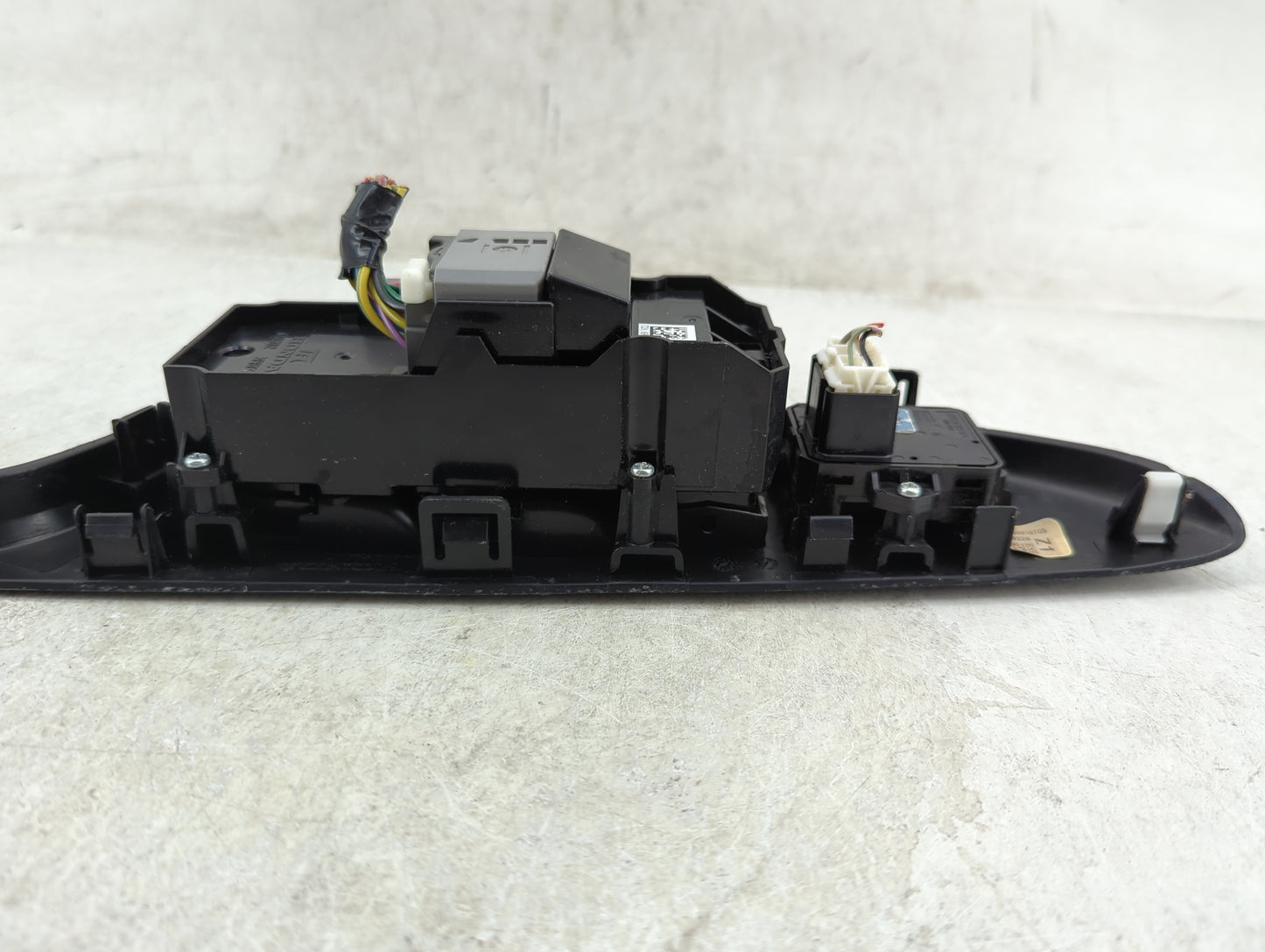 2013-2017 Honda Accord Master Power Window Switch Replacement Driver Side Left P/N:M48382 Fits Fits 2013 2014 2015 2016 2017