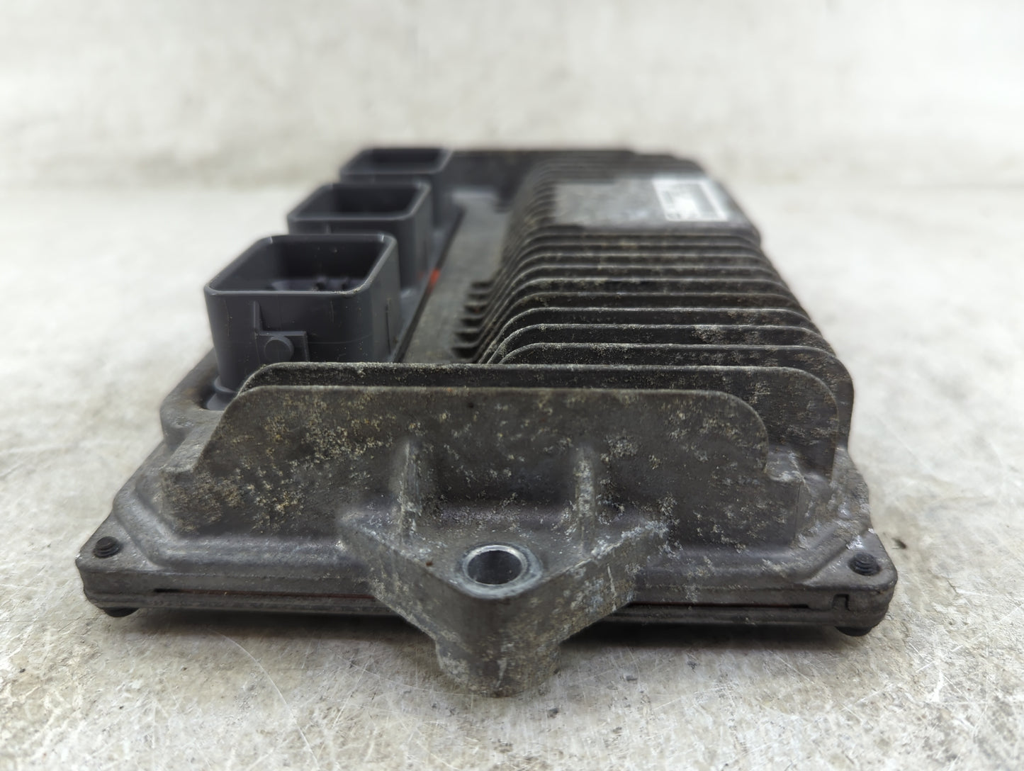 2016-2017 Honda Accord PCM Engine Control Computer ECU ECM PCU OEM P/N:37820-5A0-L23 Fits Fits 2016 2017 OEM Used Auto Parts