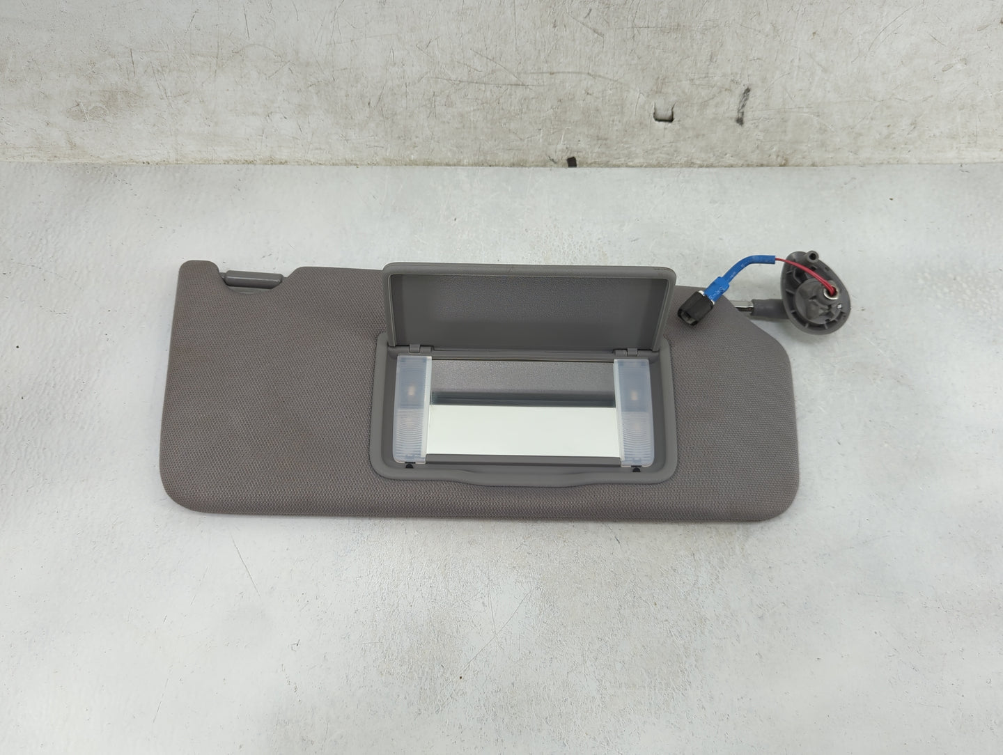2013-2017 Honda Accord Sun Visor Shade Replacement Passenger Right Mirror Fits Fits 2013 2014 2015 2016 2017 OEM Used Auto P