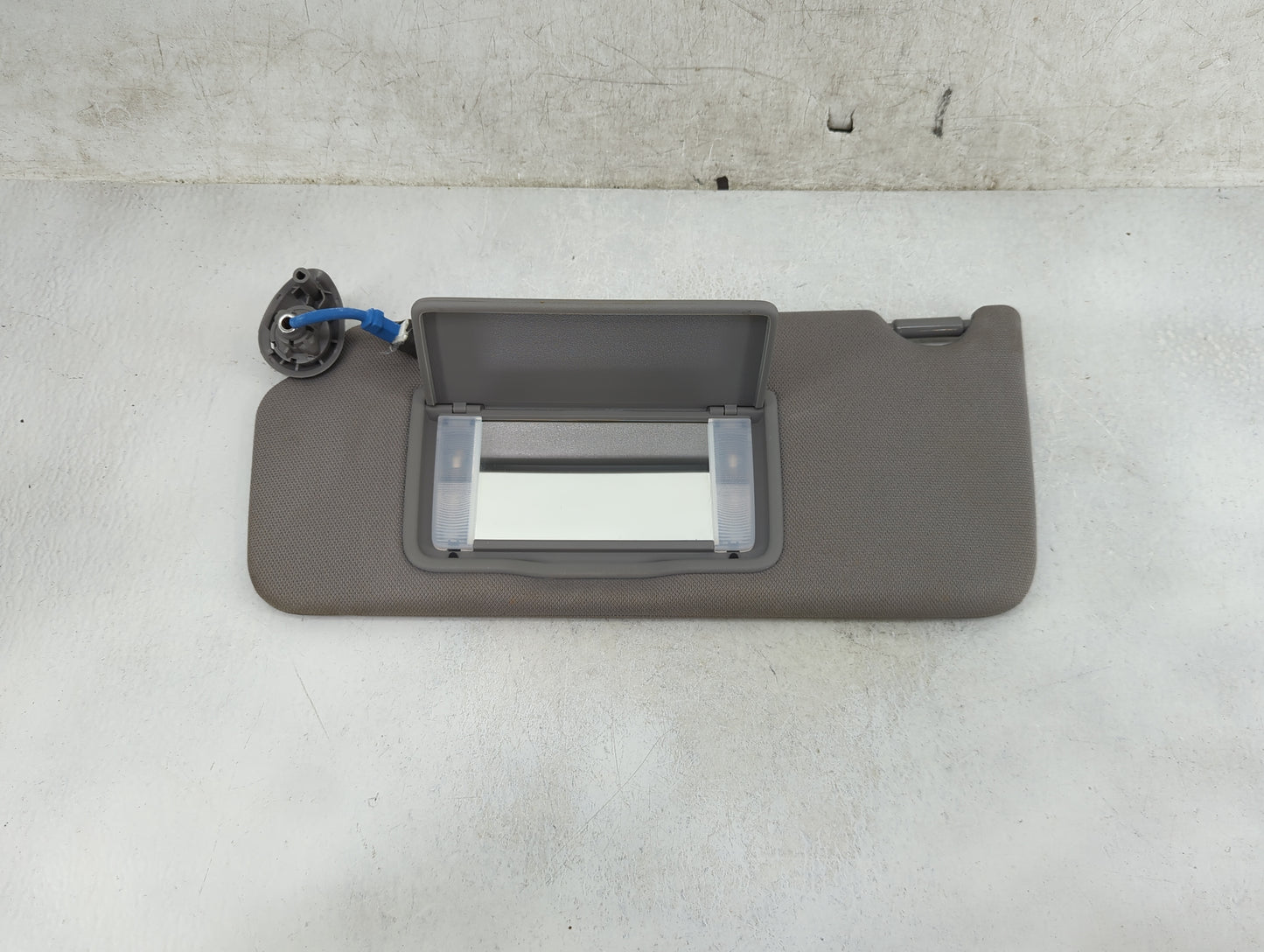 2013-2017 Honda Accord Sun Visor Shade Replacement Driver Left Mirror Fits Fits 2013 2014 2015 2016 2017 OEM Used Auto Parts