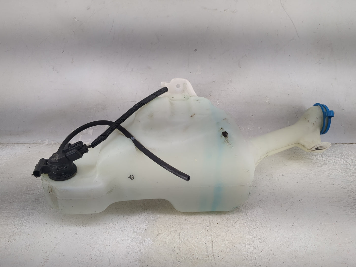2013-2017 Honda Accord Windshield Washer Fluid Reservoir Bottle Oem 1474111 - Oemusedautoparts1.com