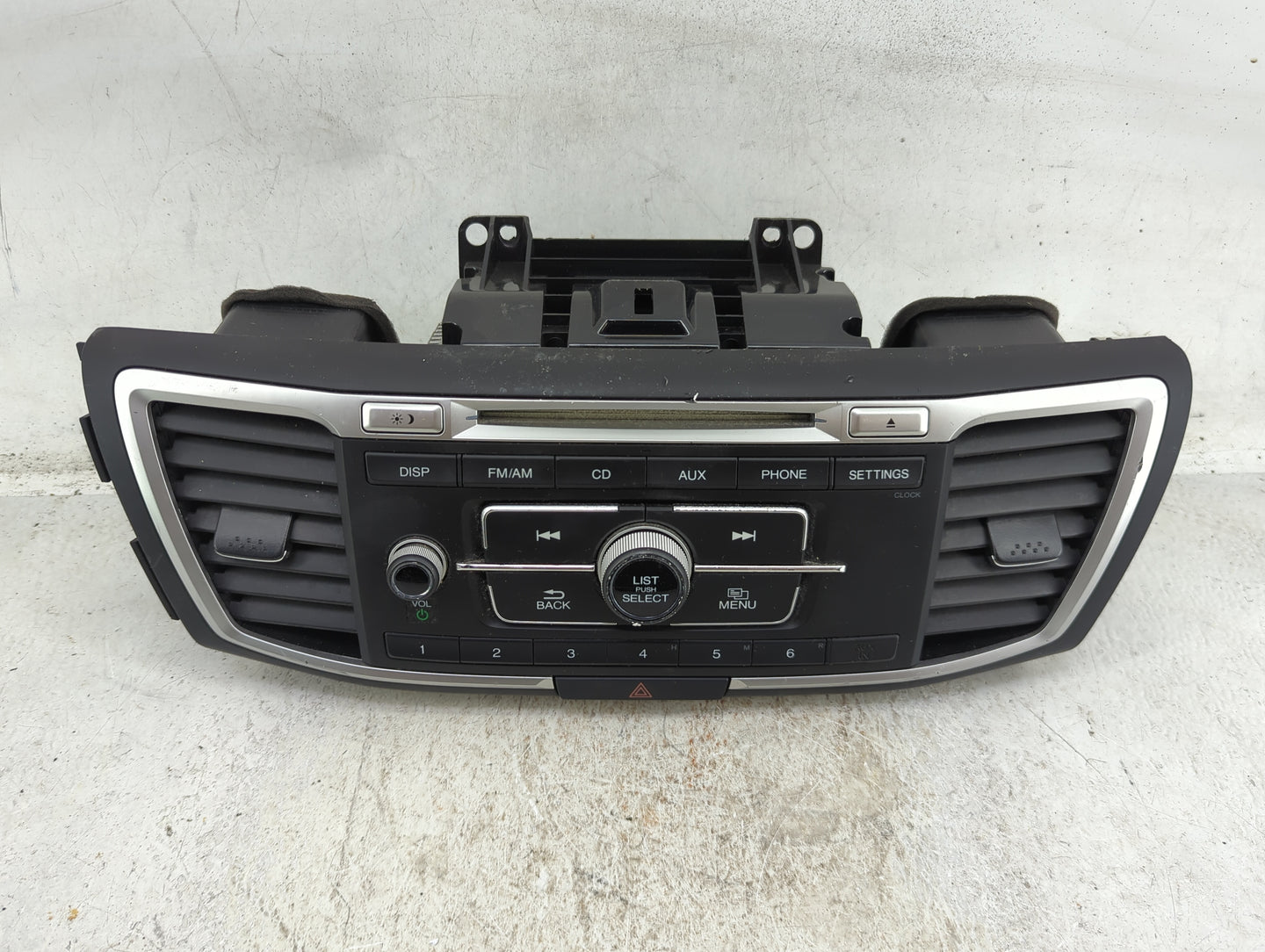 2016-2017 Honda Accord Radio AM FM Cd Player Receiver Replacement P/N:CD9806ZHXUWL U064379, CWT1644, U019297 Fits Fits 2016 