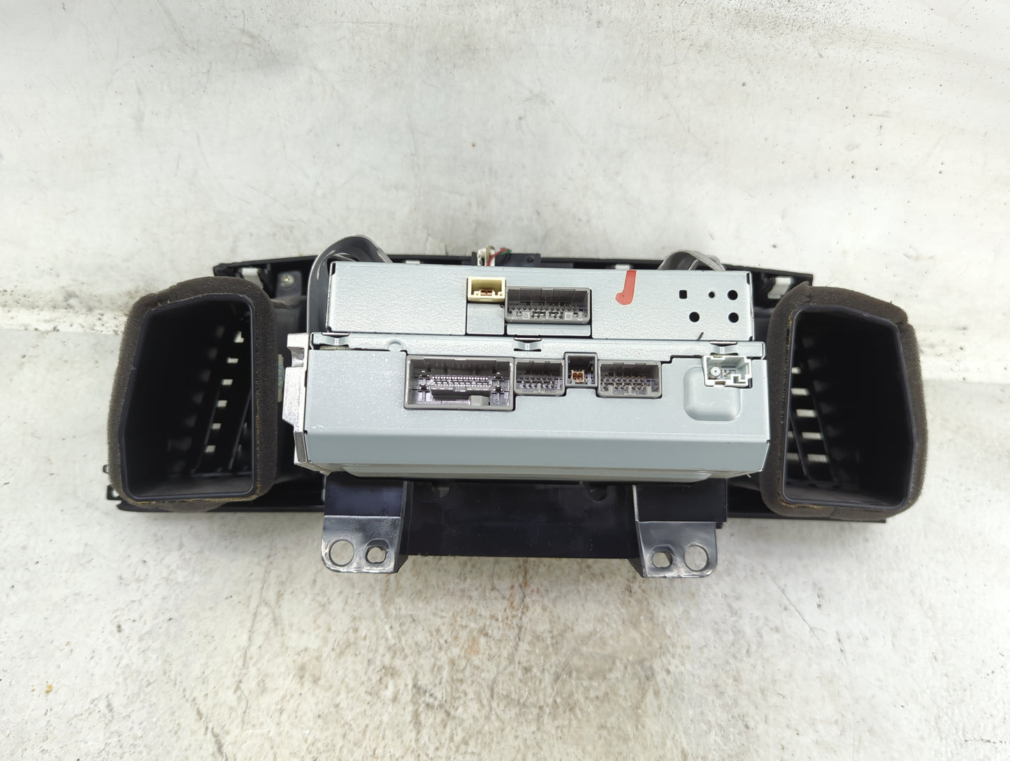 2016-2017 Honda Accord Radio AM FM Cd Player Receiver Replacement P/N:CD9806ZHXUWL U064379, CWT1644, U019297 Fits Fits 2016 
