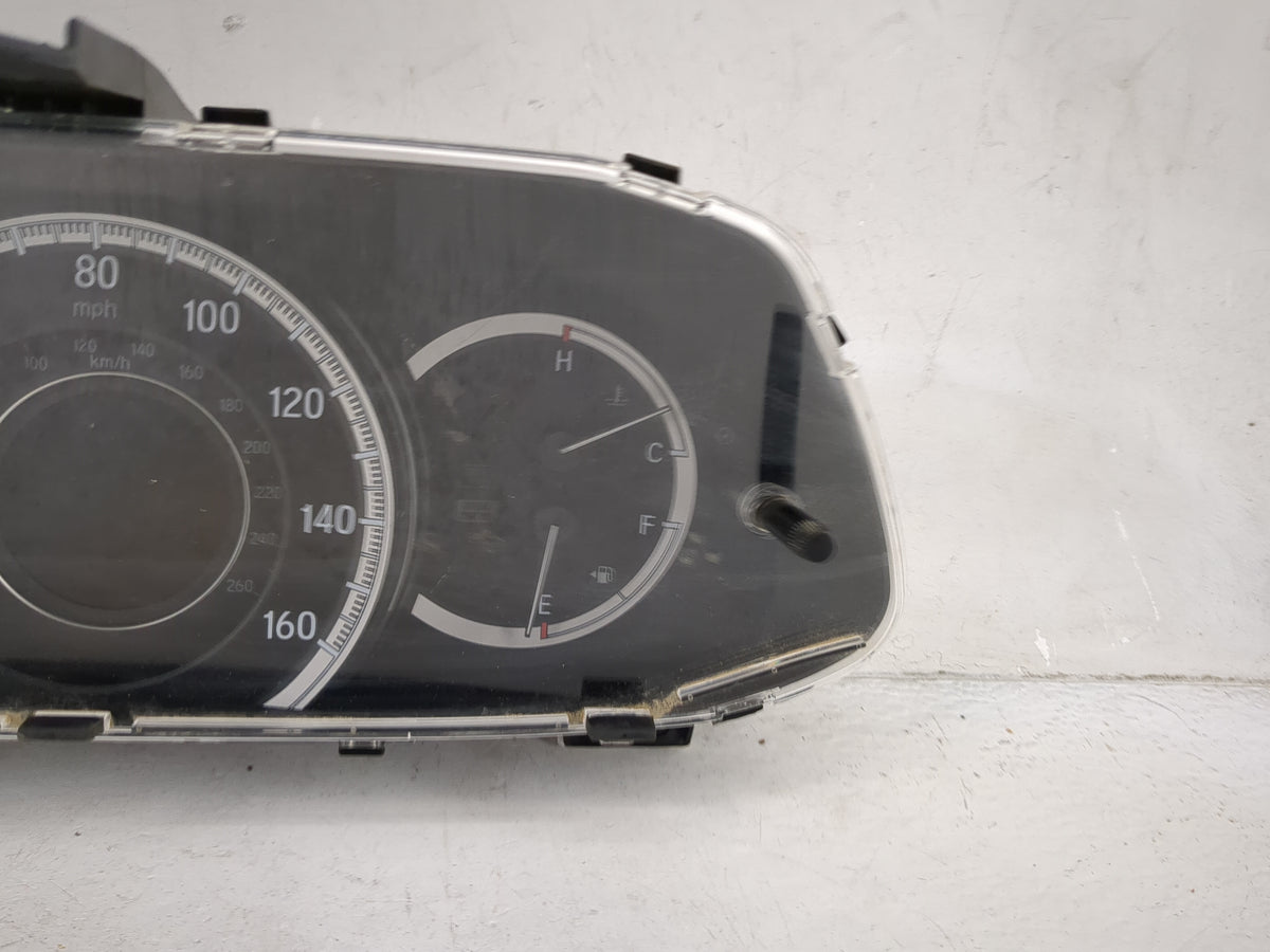 2015-2017 Honda Accord Instrument Cluster Speedometer Gauges P/N:78100-T2F-A822-M1 RG0224163 Miles: Fits Fits 2015 2016 2017