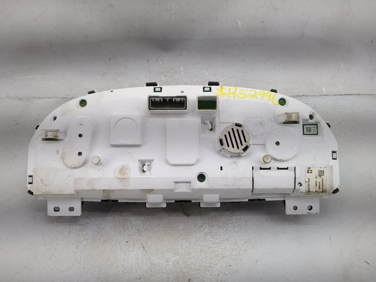 2015-2017 Honda Accord Instrument Cluster Speedometer Gauges P/N:78100-T2F-A822-M1 RG0224163 Miles: Fits Fits 2015 2016 2017