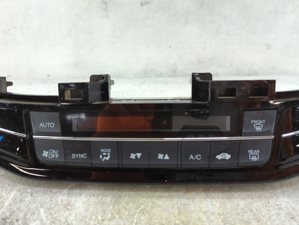 2016-2017 Honda Accord Climate Control Module Temperature AC/Heater Replacement P/N:79600T2FA710M1 79600 T2F A711 M1 Fits OE