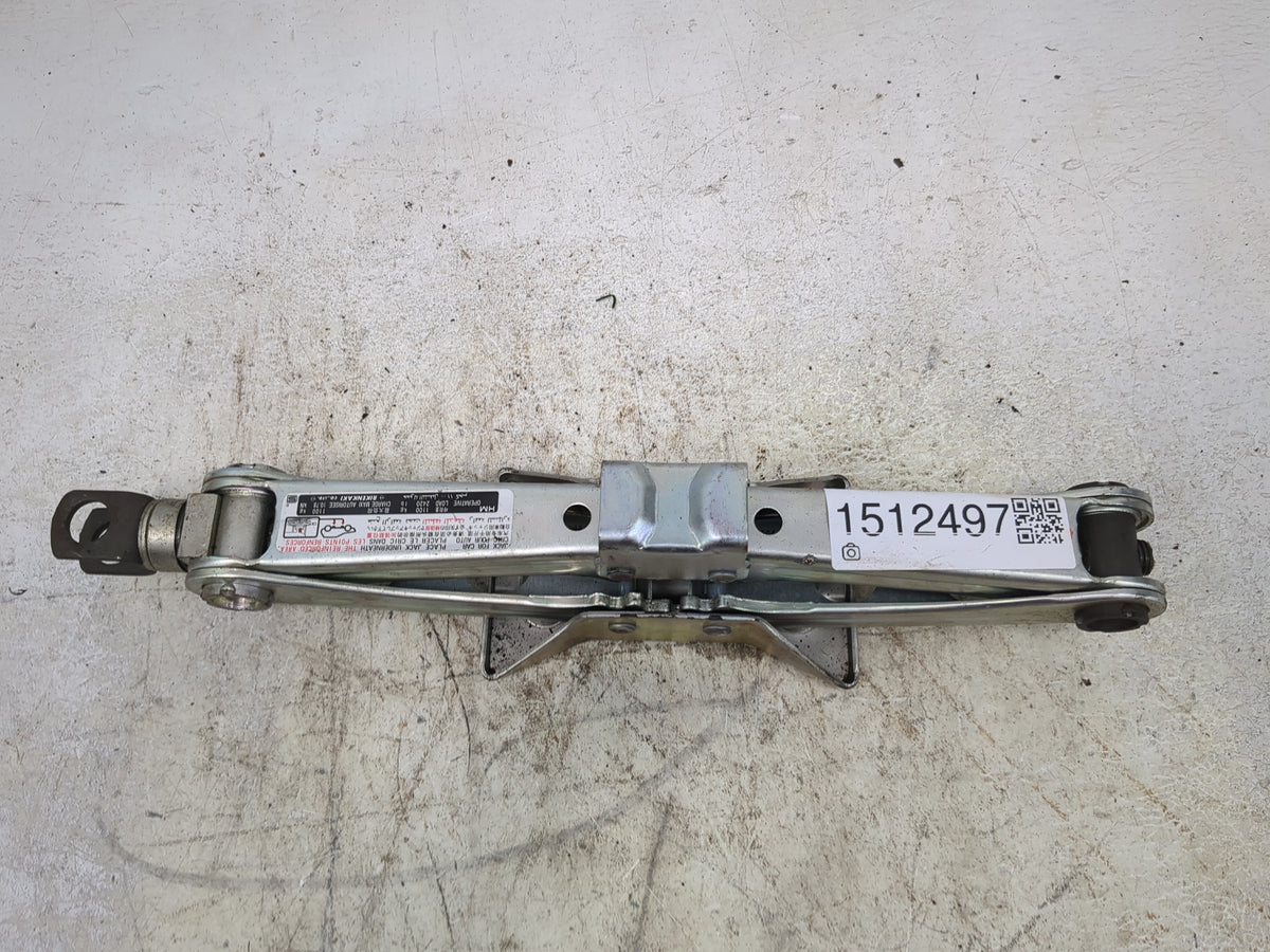 2016 Honda Accord Spare Scissor Car Jack 1512497 - Oemusedautoparts1.com