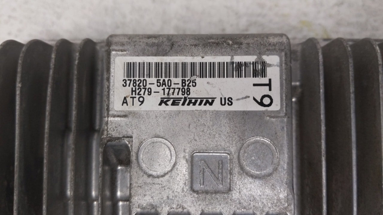 2016-2017 Honda Accord PCM Engine Control Computer ECU ECM PCU OEM P/N:37820-5A0-B25 Fits Fits 2016 2017 OEM Used Auto Parts