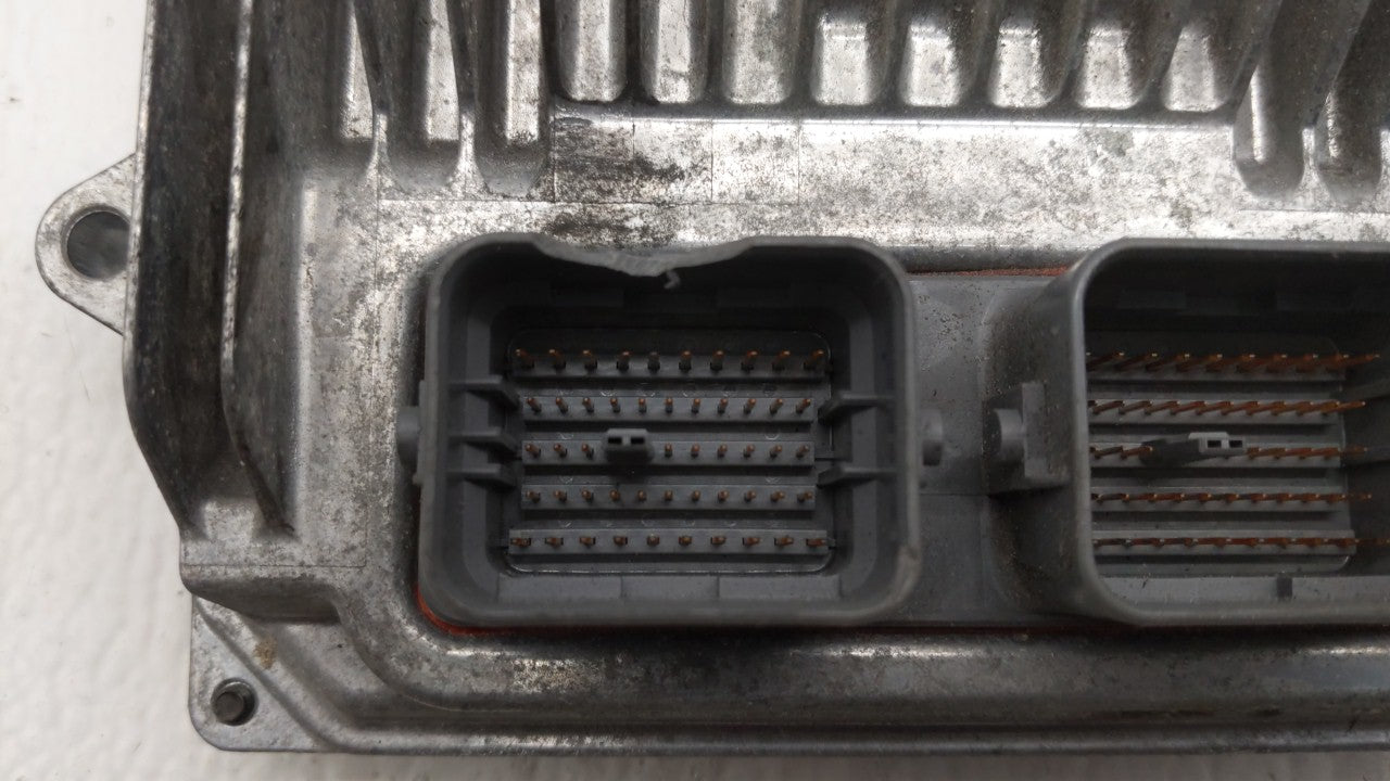 2016-2017 Honda Accord PCM Engine Control Computer ECU ECM PCU OEM P/N:37820-5A0-B63 37820-5A0-B64 Fits Fits 2016 2017 OEM U