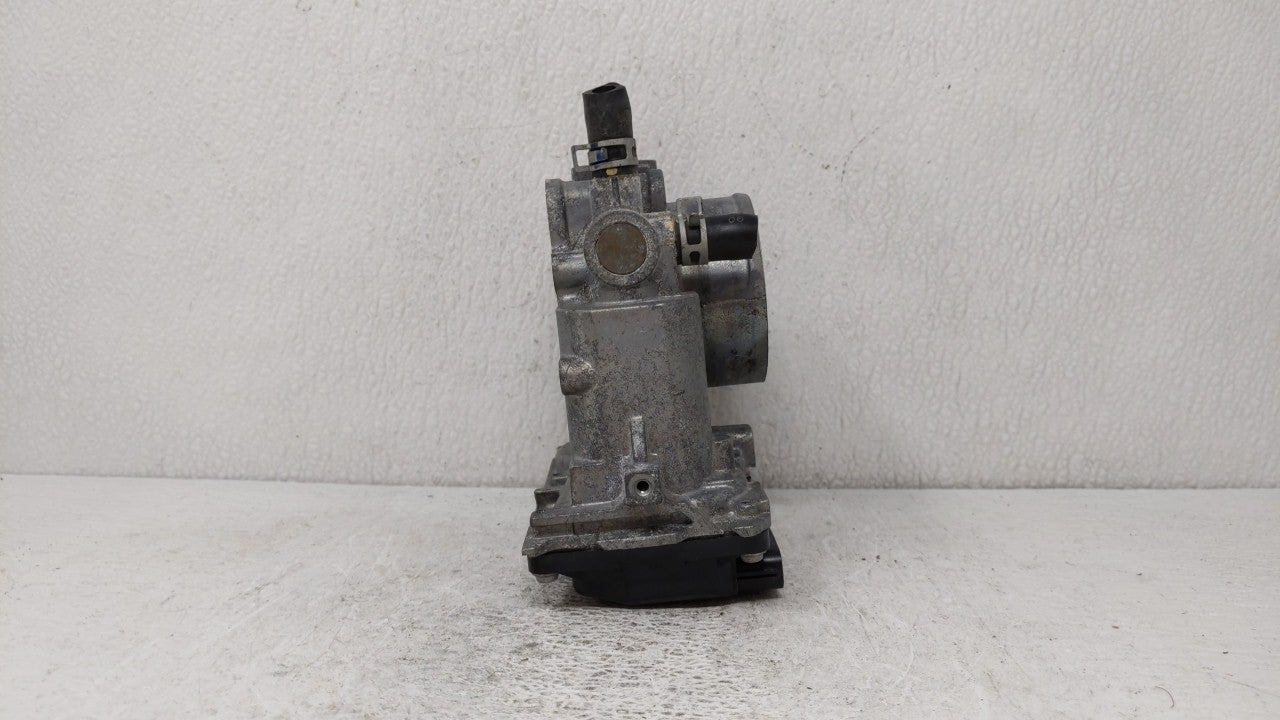 2013-2017 Honda Accord Throttle Body P/N:GMF4A Fits Fits 2013 2014 2015 2016 2017 2018 OEM Used Auto Parts - Oemusedautopart