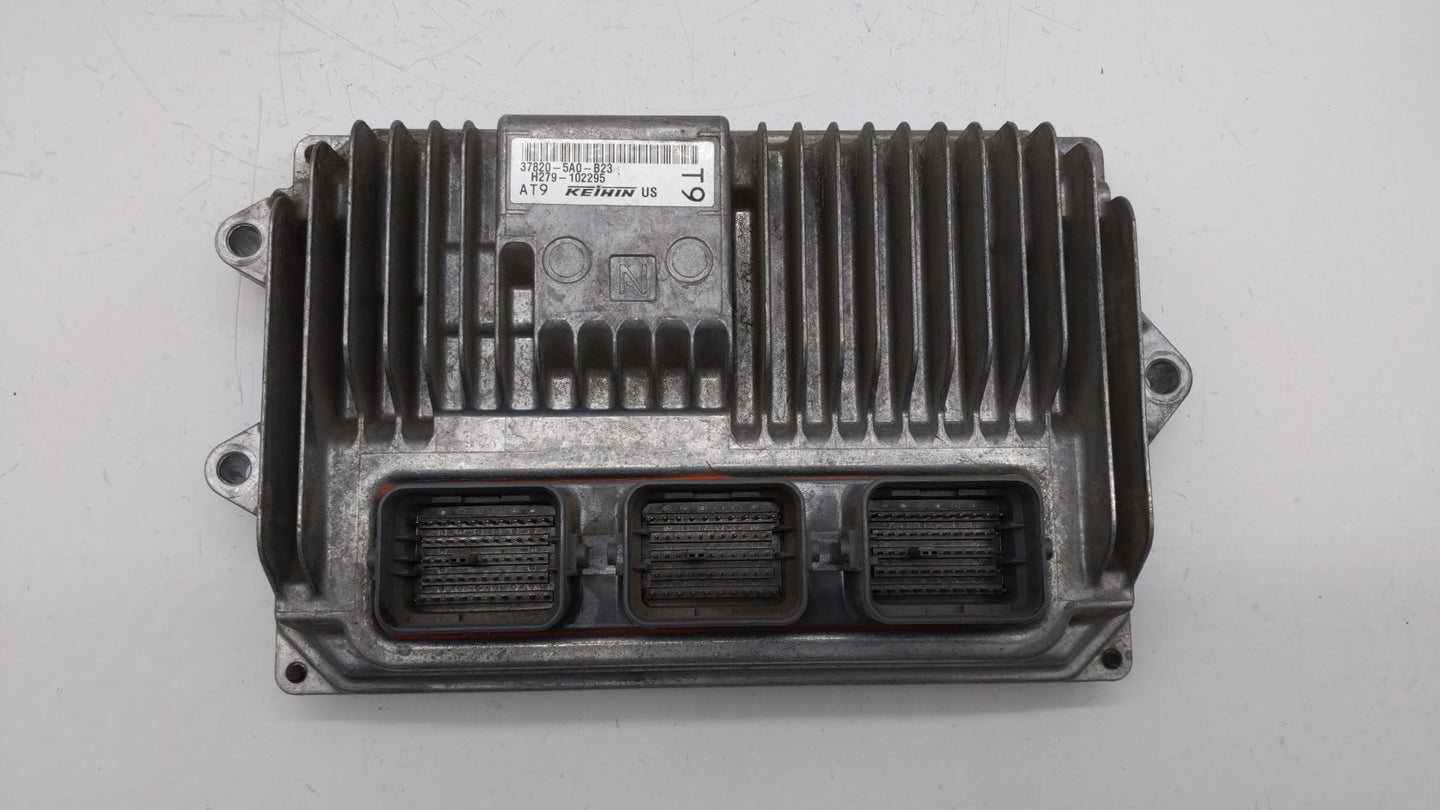 2016-2017 Honda Accord PCM Engine Control Computer ECU ECM PCU OEM P/N:37820-5A0-B23 37820-5A0-B24 Fits Fits 2016 2017 OEM U