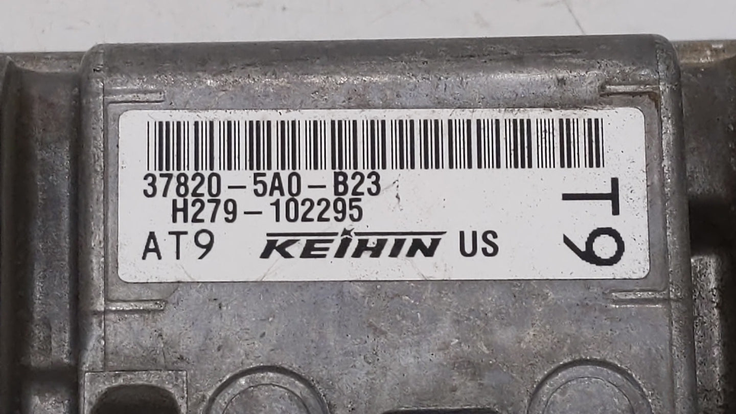 2016-2017 Honda Accord PCM Engine Control Computer ECU ECM PCU OEM P/N:37820-5A0-B23 37820-5A0-B24 Fits Fits 2016 2017 OEM U