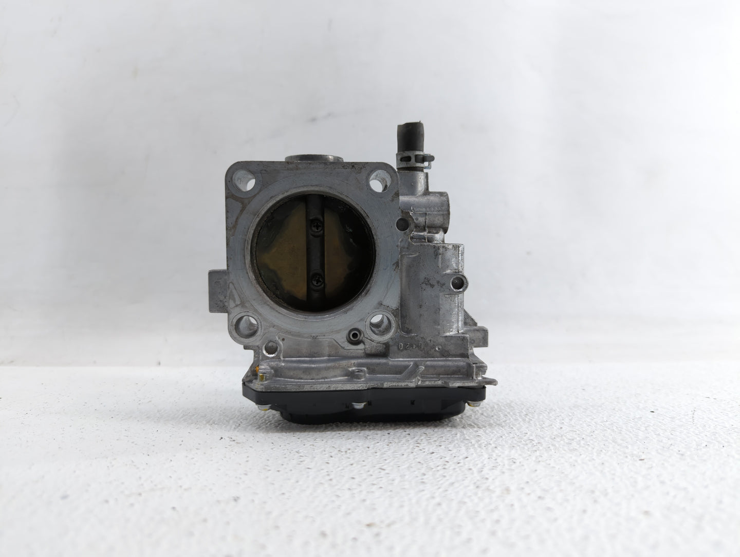 2013-2017 Honda Accord Throttle Body P/N:GMF4A Fits Fits 2013 2014 2015 2016 2017 2018 OEM Used Auto Parts - Oemusedautopart