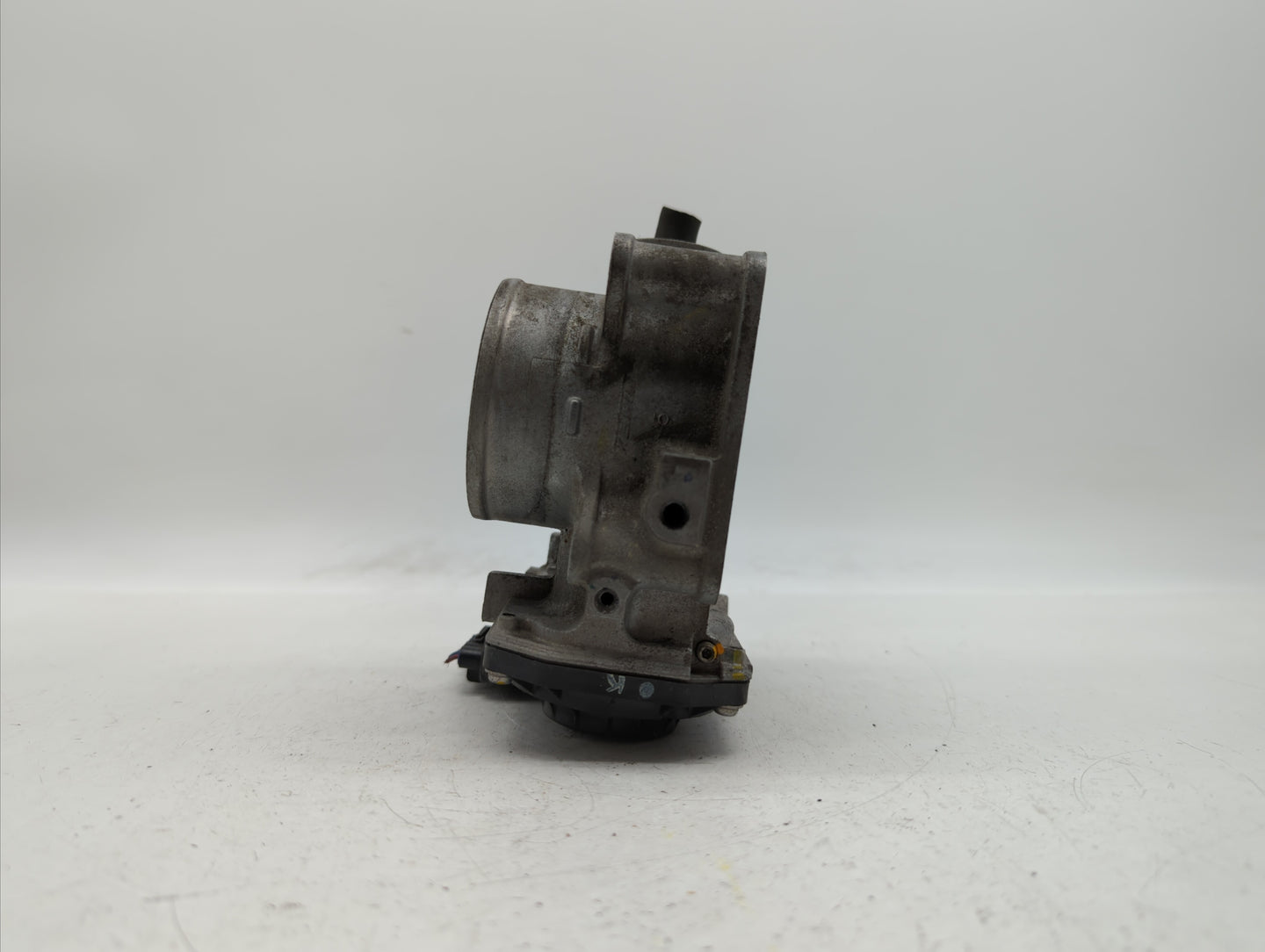 2013-2017 Honda Accord Throttle Body P/N:GMF4A Fits Fits 2013 2014 2015 2016 2017 2018 2019 2020 2021 2022 OEM Used Auto Par