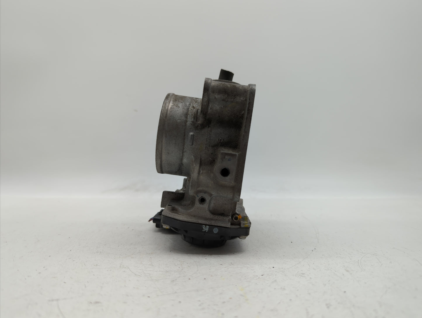 2013-2017 Honda Accord Throttle Body P/N:GMF4A Fits Fits 2013 2014 2015 2016 2017 2018 2019 2020 2021 2022 OEM Used Auto Par