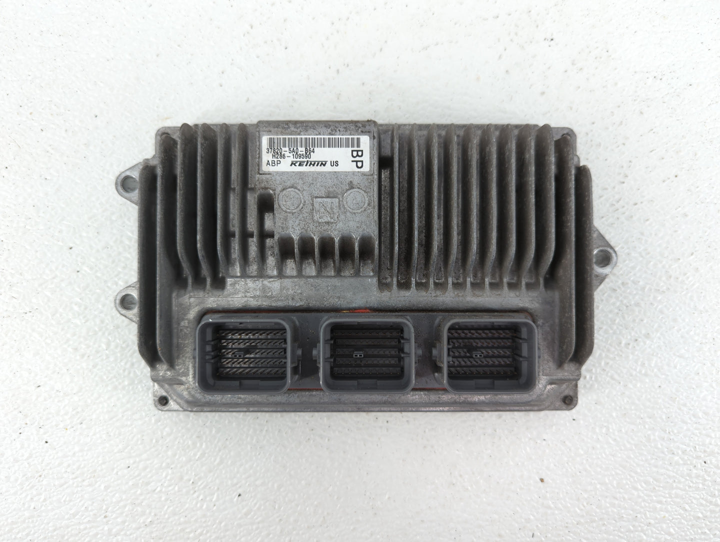 2016-2017 Honda Accord PCM Engine Control Computer ECU ECM PCU OEM P/N:37820-5A0-L64 37820-5A0-B63 Fits Fits 2016 2017 OEM U