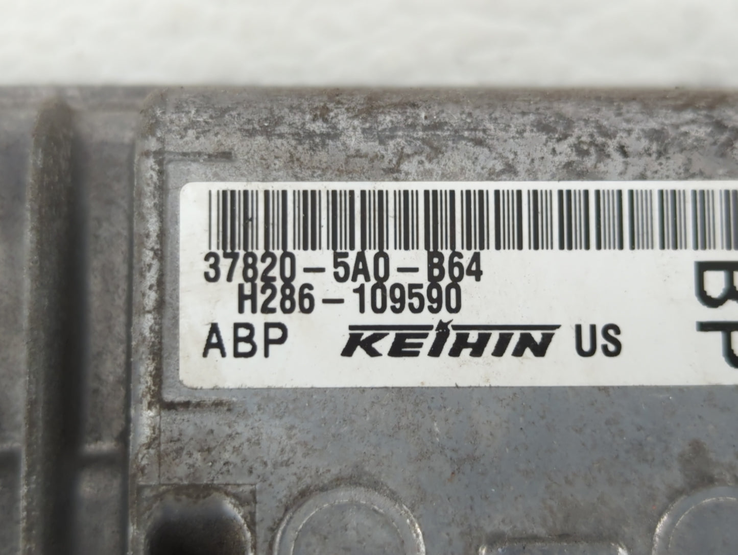 2016-2017 Honda Accord PCM Engine Control Computer ECU ECM PCU OEM P/N:37820-5A0-L64 37820-5A0-B63 Fits Fits 2016 2017 OEM U