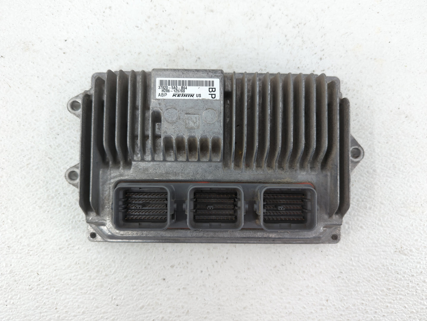 2016-2017 Honda Accord PCM Engine Control Computer ECU ECM PCU OEM P/N:37820-5A0-L64 37820-5A0-B63 Fits Fits 2016 2017 OEM U