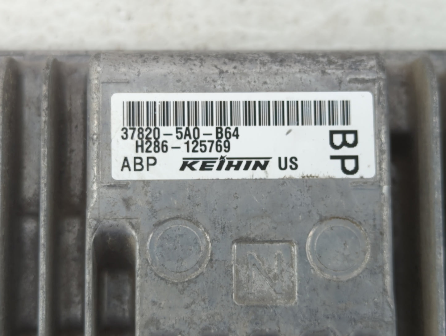 2016-2017 Honda Accord PCM Engine Control Computer ECU ECM PCU OEM P/N:37820-5A0-L64 37820-5A0-B63 Fits Fits 2016 2017 OEM U