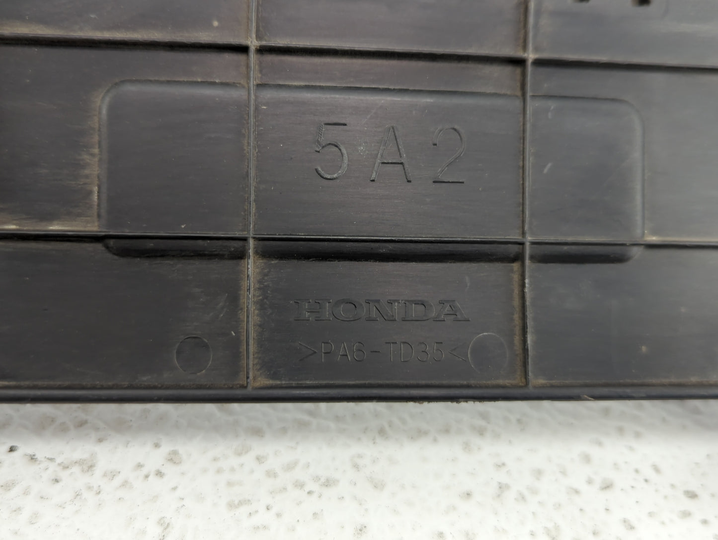 2016 Honda Accord Engine Cover - Oemusedautoparts1.com