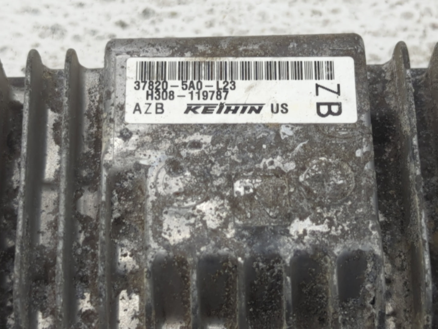 2016-2017 Honda Accord PCM Engine Control Computer ECU ECM PCU OEM P/N:37820-5A0-L23 37820-5A0-B23 Fits Fits 2016 2017 OEM U