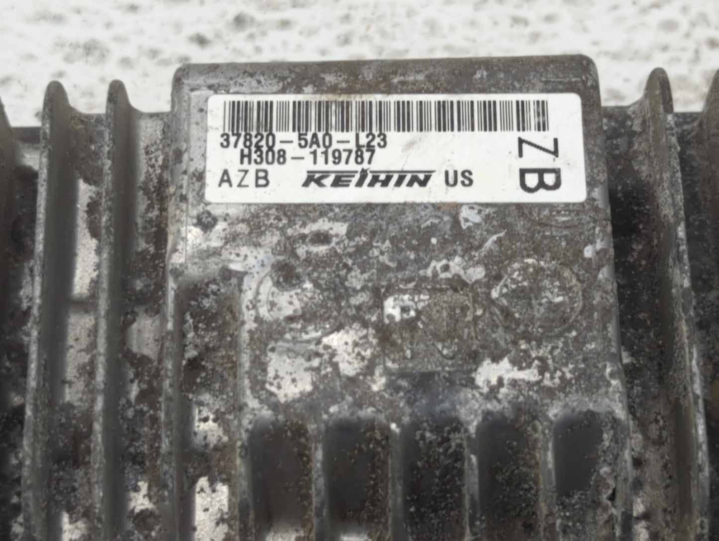 2016-2017 Honda Accord PCM Engine Control Computer ECU ECM PCU OEM P/N:37820-5A0-L23 37820-5A0-B23 Fits Fits 2016 2017 OEM U