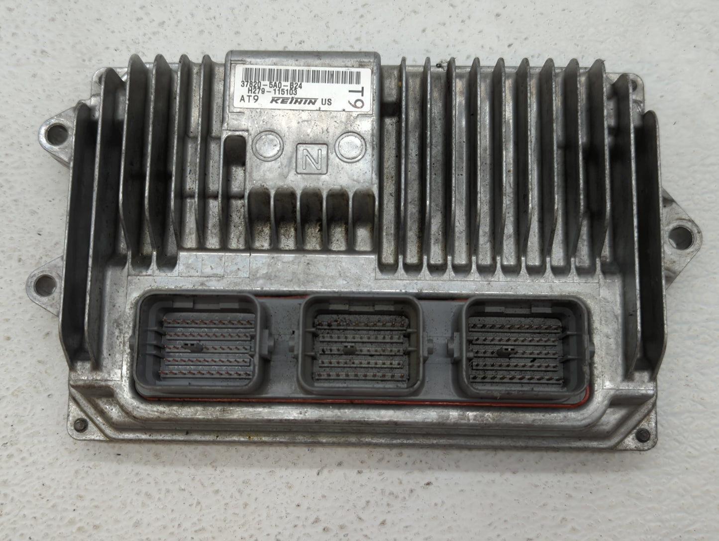 2016-2017 Honda Accord PCM Engine Control Computer ECU ECM PCU OEM P/N:37820-5A0-B23 37820-5A0-B24 Fits Fits 2016 2017 OEM U