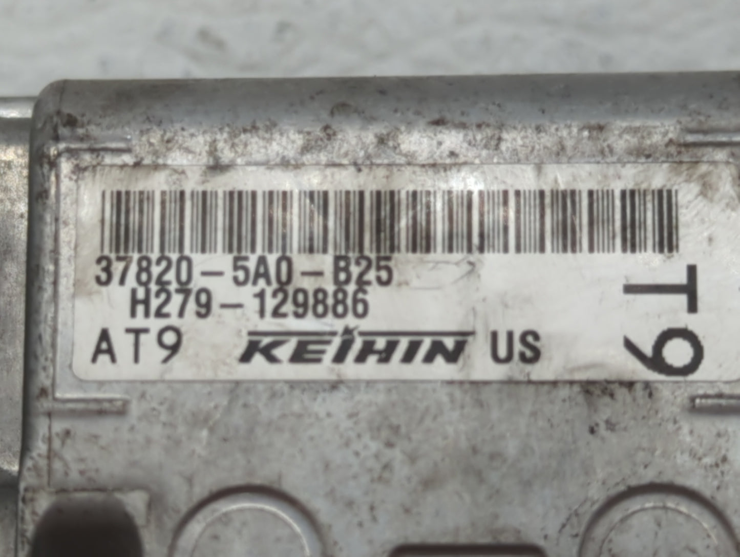 2016-2017 Honda Accord PCM Engine Control Computer ECU ECM PCU OEM P/N:37820-5A0-B23 37820-5A0-B24 Fits Fits 2016 2017 OEM U