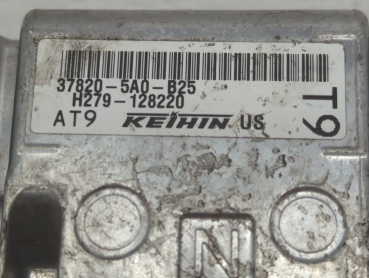 2016-2017 Honda Accord PCM Engine Control Computer ECU ECM PCU OEM P/N:37820-5A0-B23 37820-5A0-B24 Fits Fits 2016 2017 OEM U