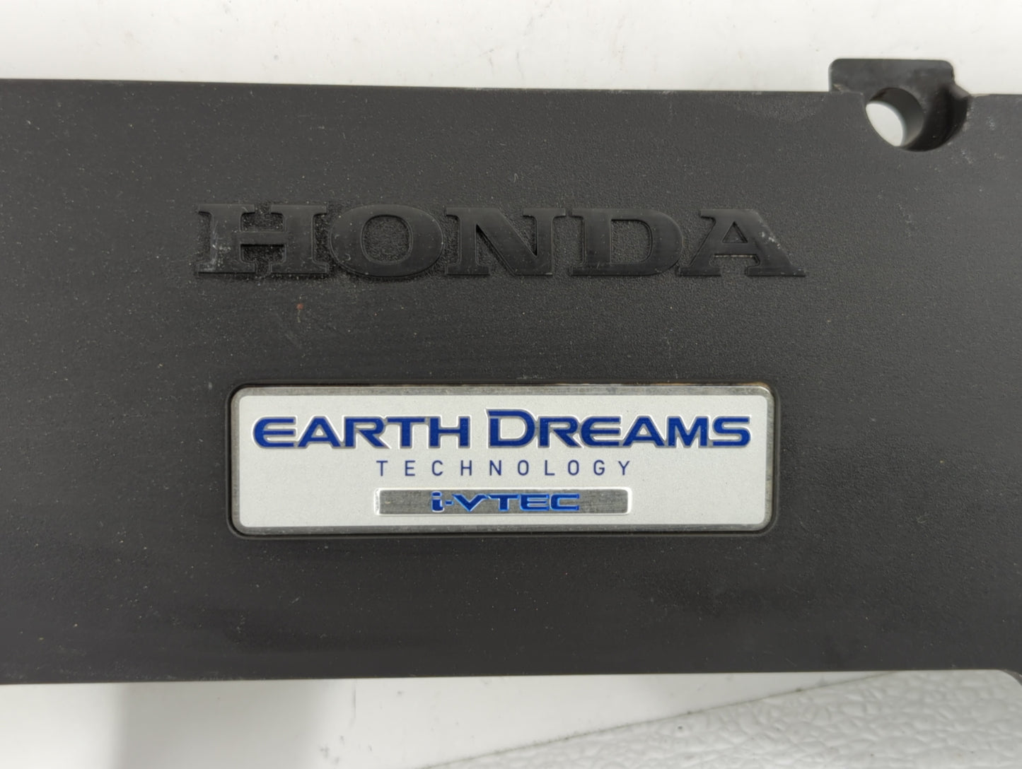 2016 Honda Accord Engine Cover - Oemusedautoparts1.com