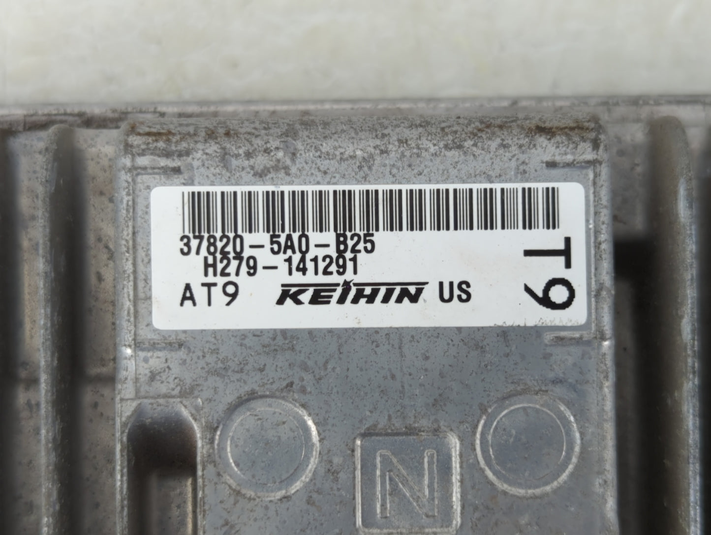2016-2017 Honda Accord PCM Engine Control Computer ECU ECM PCU OEM P/N:37820-5A0-B25 37820-5A0-B24 Fits Fits 2016 2017 OEM U