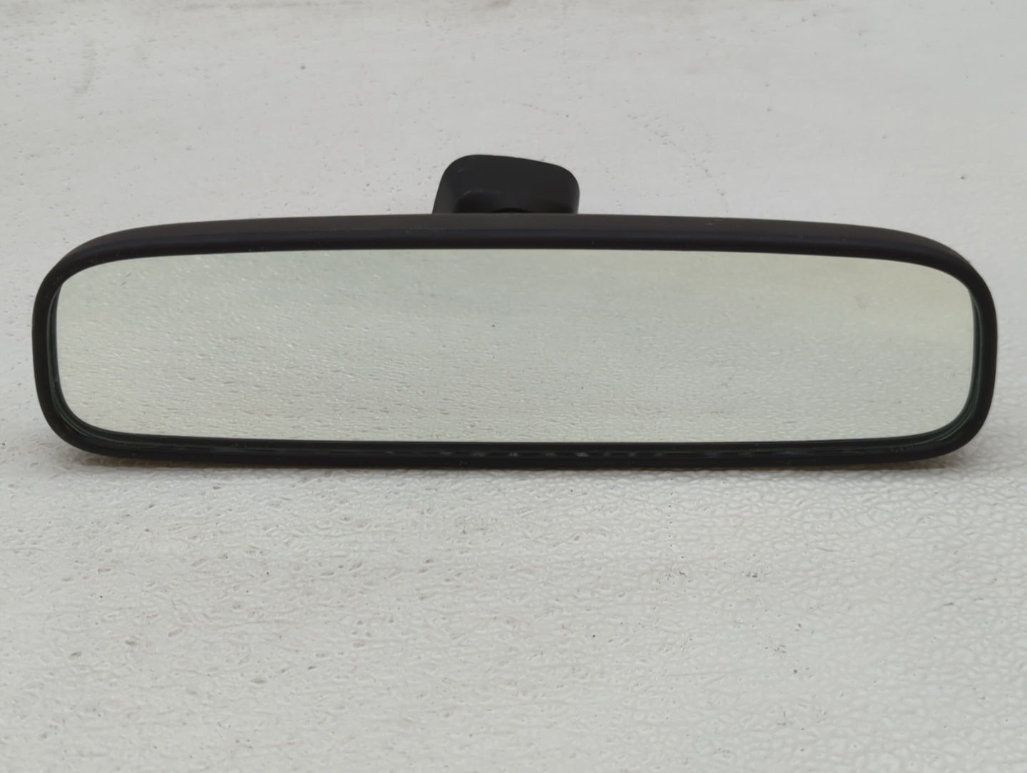 2013-2017 Honda Accord Interior Rear View Mirror Replacement OEM P/N:E4022197 Fits OEM Used Auto Parts - Oemusedautoparts1.c