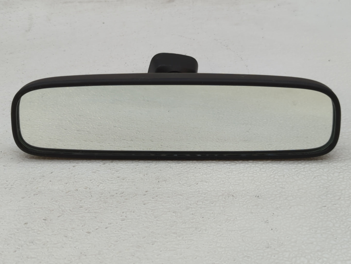 2013-2017 Honda Accord Interior Rear View Mirror Replacement OEM P/N:E4022197 Fits OEM Used Auto Parts - Oemusedautoparts1.c