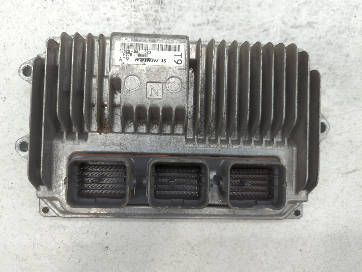2016-2017 Honda Accord PCM Engine Control Computer ECU ECM PCU OEM P/N:H279-106895 37820-5A0-B23 Fits Fits 2016 2017 OEM Use