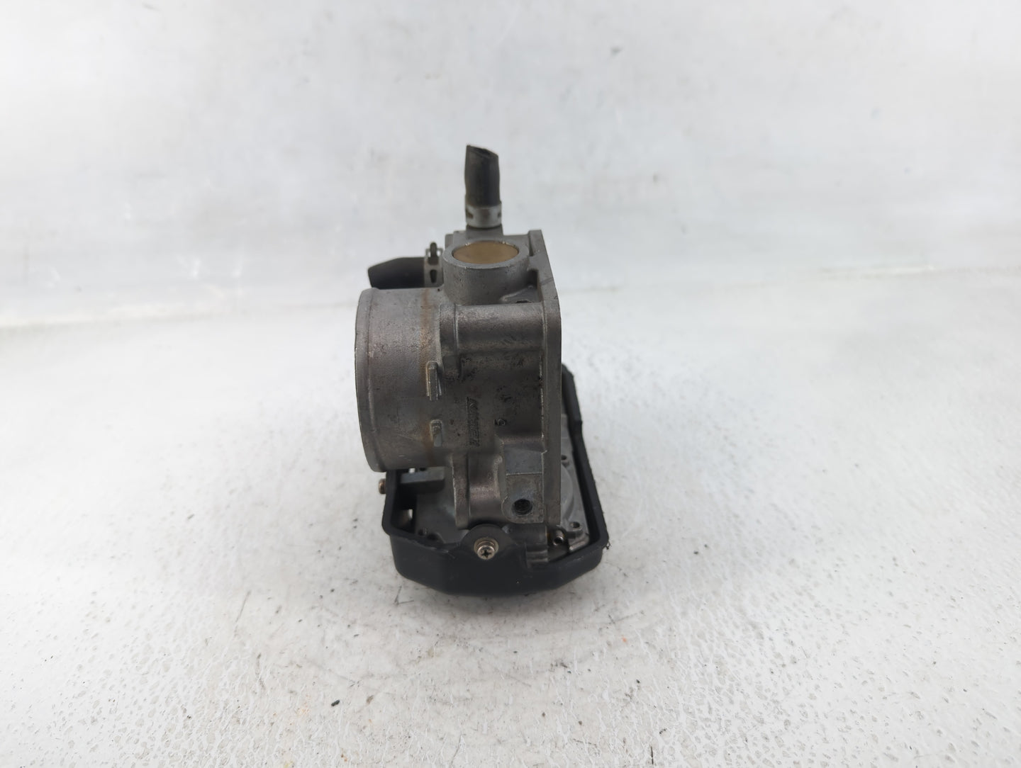2013-2017 Honda Accord Throttle Body Fits Fits 2013 2014 2015 2016 2017 2018 2019 2020 2021 2022 OEM Used Auto Parts - Oemus