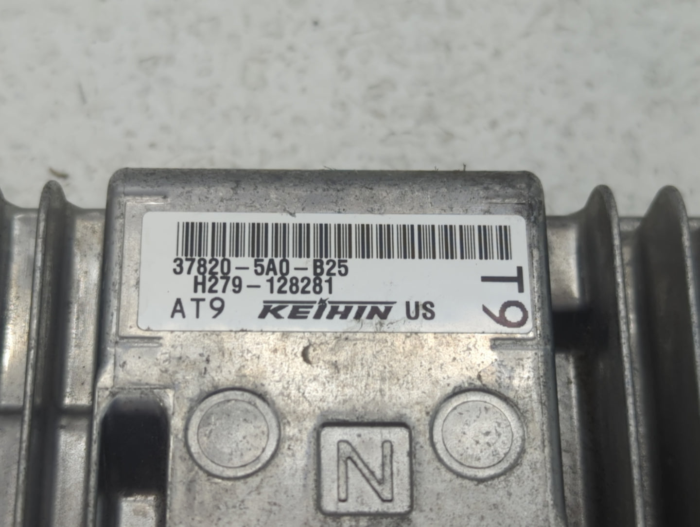 2016-2017 Honda Accord PCM Engine Control Computer ECU ECM PCU OEM P/N:H279-128281 37820-5A0-B25 Fits Fits 2016 2017 OEM Use