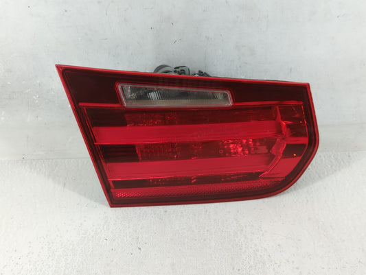 2016-2017 Honda Accord Tail Light Assembly Driver Left OEM P/N:6516 E9 6782 E9 6782 Fits Fits 2016 2017 OEM Used Auto Parts 