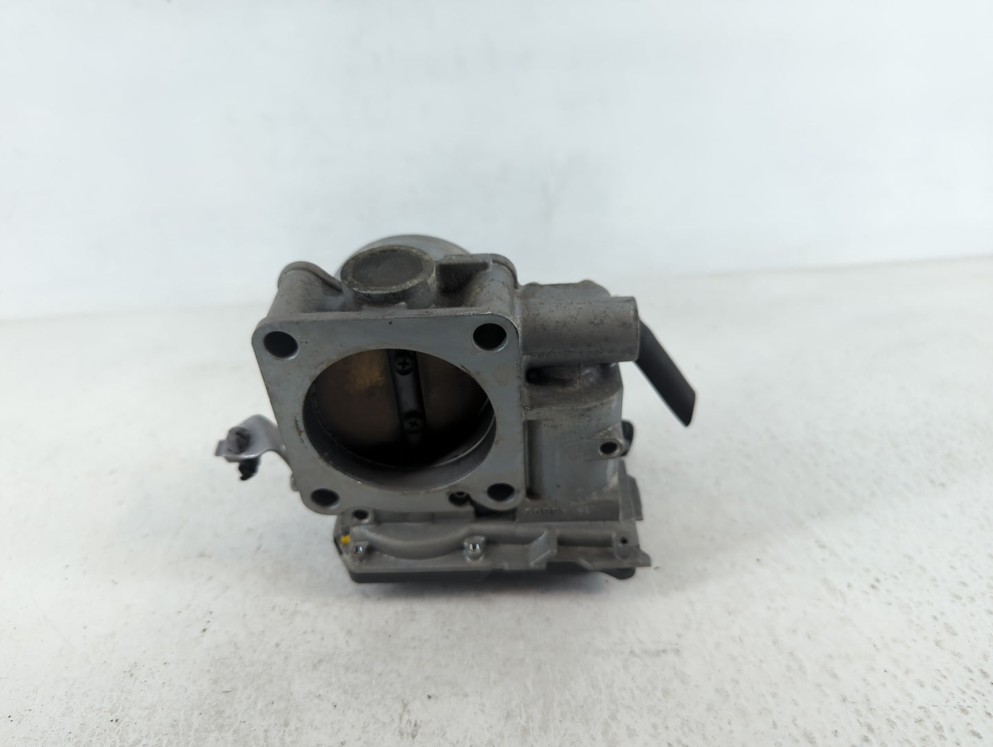 2013-2017 Honda Accord Throttle Body P/N:GMF5A U38393356365 Fits Fits 2013 2014 2015 2016 2017 2018 OEM Used Auto Parts - Oe