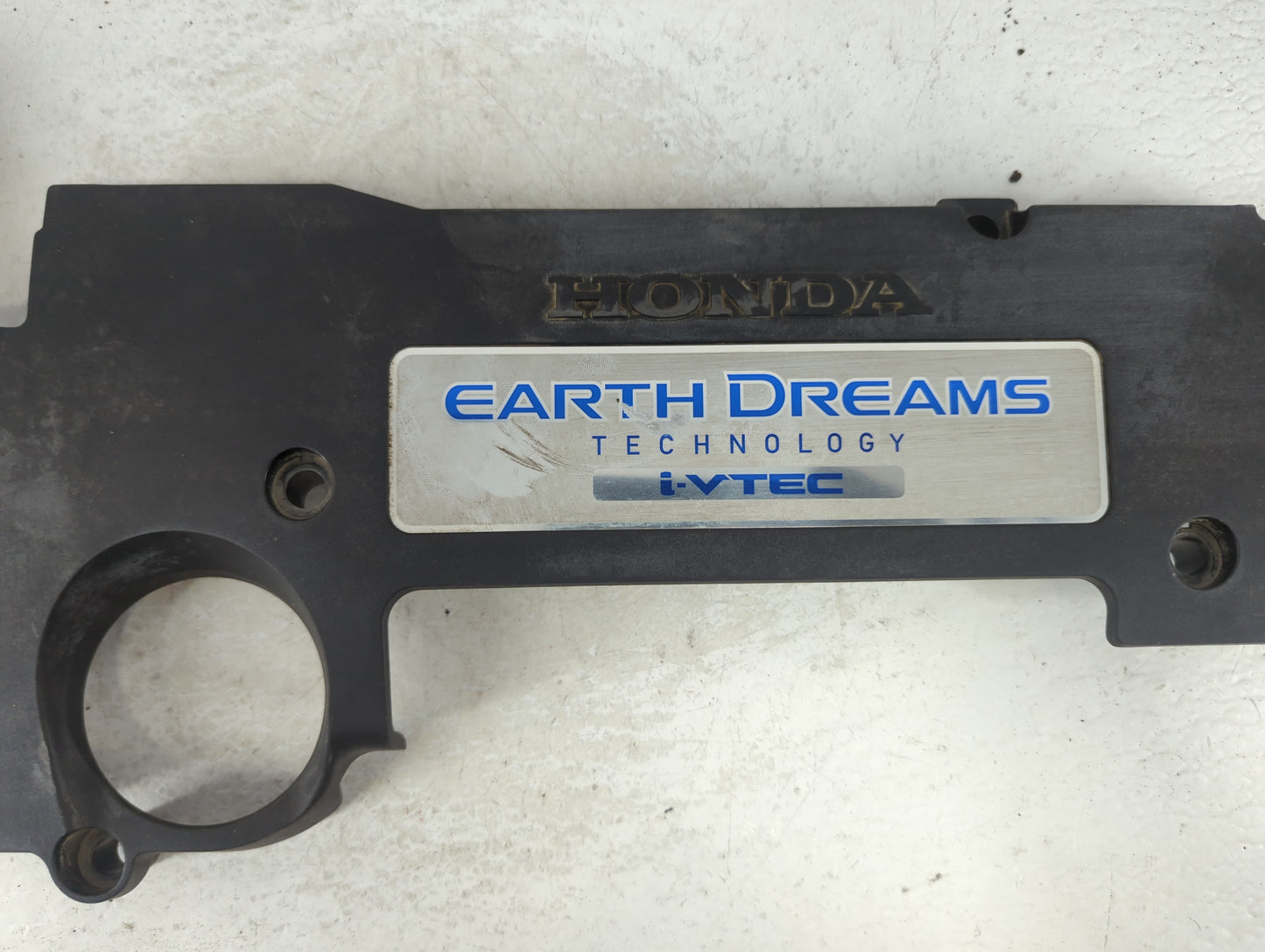 2016 Honda Accord Engine Cover - Oemusedautoparts1.com