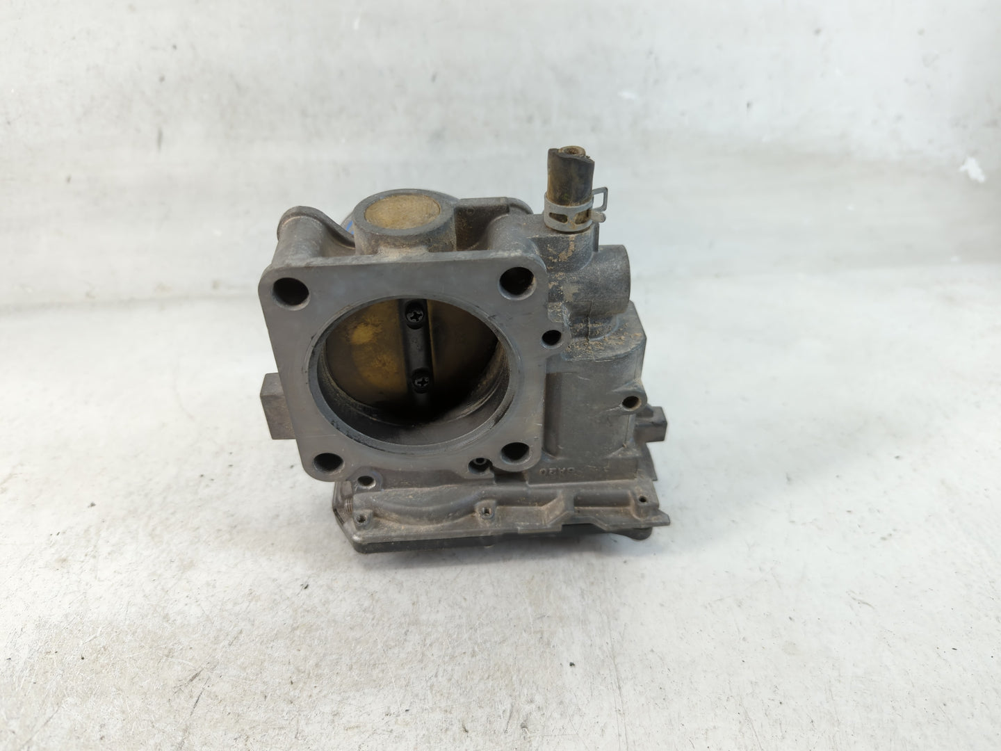 2013-2017 Honda Accord Throttle Body P/N:GMF4A Fits Fits 2013 2014 2015 2016 2017 2018 2019 2020 2021 2022 OEM Used Auto Par