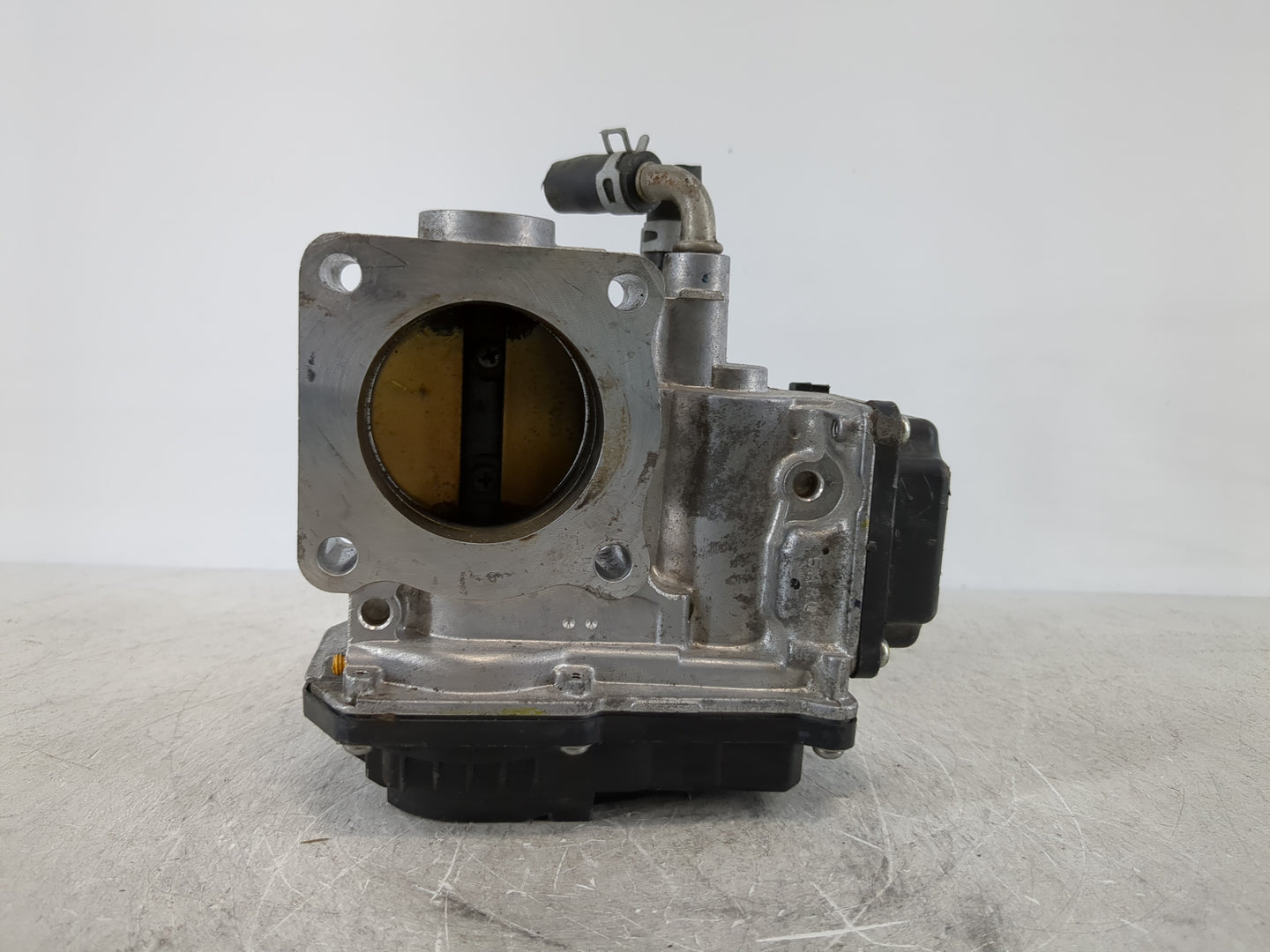 2016-2022 Honda Civic Throttle Body P/N:GMG9A Fits Fits 2016 2017 2018 2019 2020 2021 2022 OEM Used Auto Parts - Oemusedauto