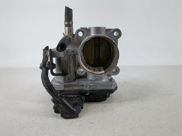 2016-2022 Honda Civic Throttle Body P/N:M60527 GMH1A Fits Fits 2016 2017 2018 2019 2020 2021 2022 OEM Used Auto Parts - Oemu