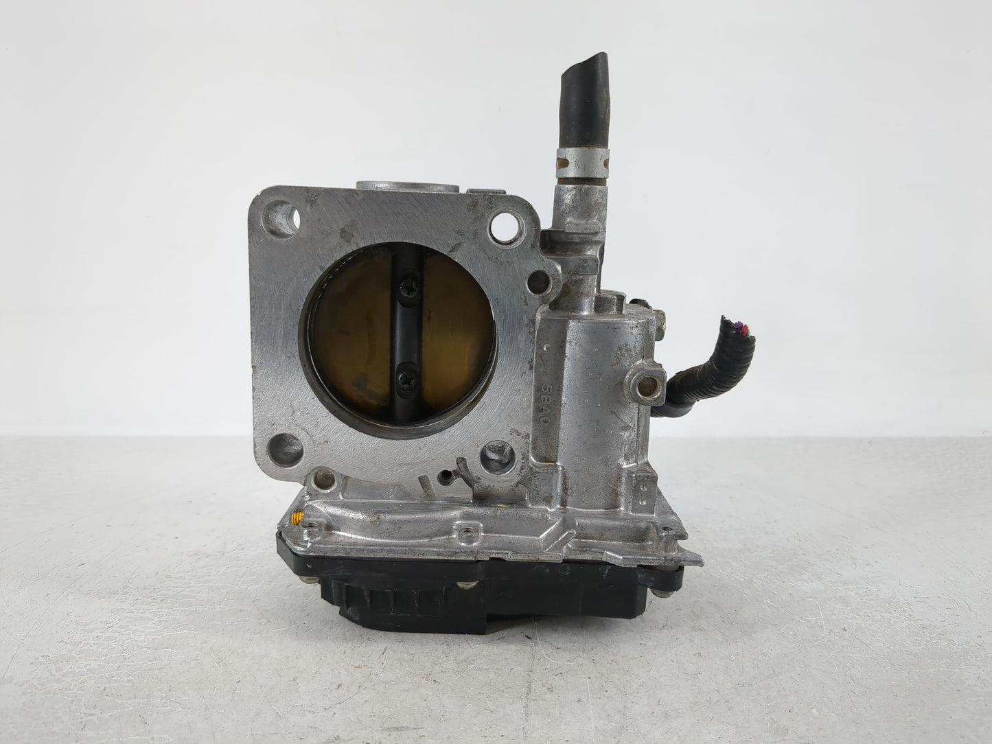 2016-2022 Honda Civic Throttle Body P/N:M60527 GMH1A Fits Fits 2016 2017 2018 2019 2020 2021 2022 OEM Used Auto Parts - Oemu
