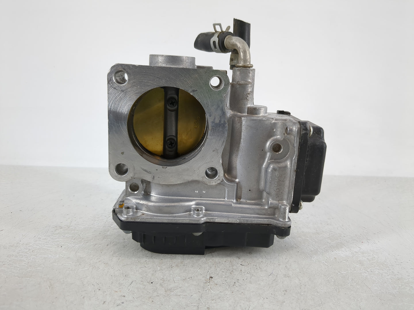 2016-2022 Honda Civic Throttle Body P/N:M60509 GMG9A Fits Fits 2016 2017 2018 2019 2020 2021 2022 OEM Used Auto Parts - Oemu