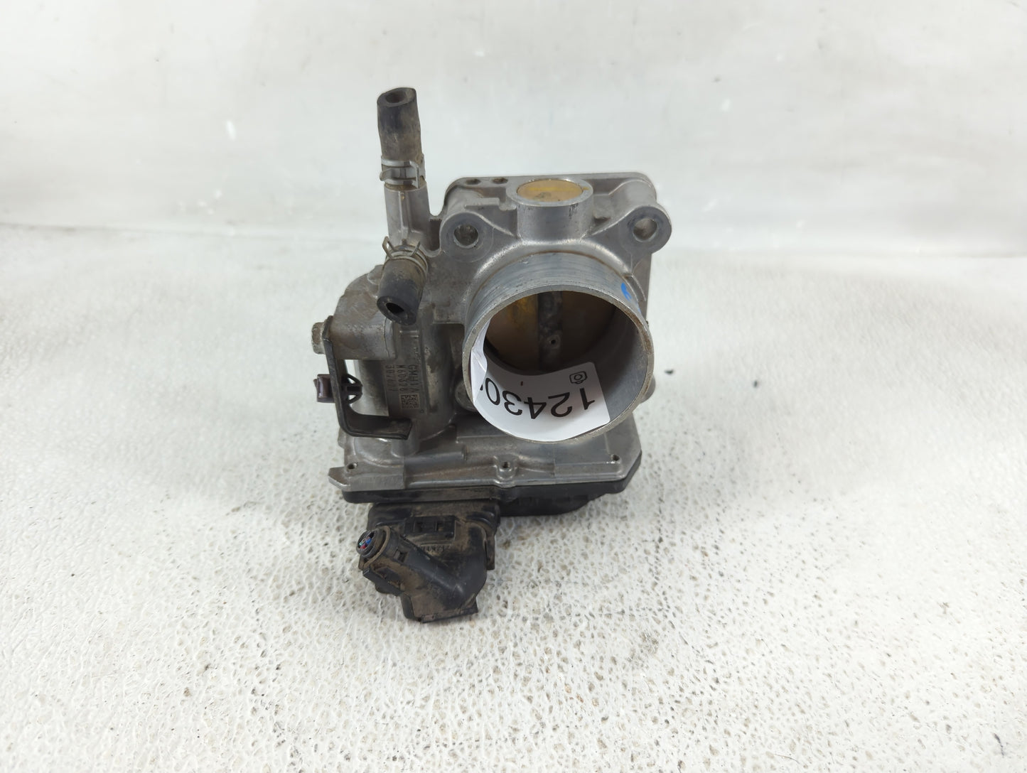2016-2022 Honda Civic Throttle Body P/N:M40227 M60911, GMH1A Fits Fits 2016 2017 2018 2019 2020 2021 2022 OEM Used Auto Part