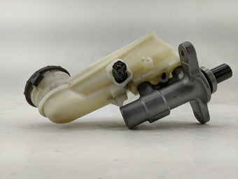 compare product Honda Civic Brake Master Cylinder
