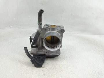 2016-2022 Honda Civic Throttle Body P/N:M40227 M60911, GMH1A Fits Fits 2016 2017 2018 2019 2020 2021 2022 OEM Used Auto Part