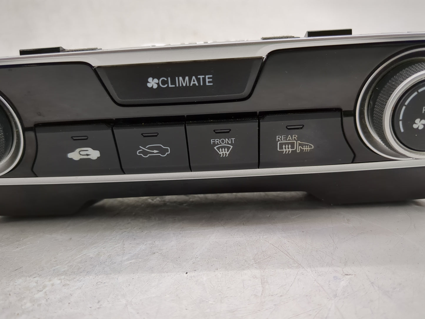 2016-2021 Honda Civic Climate Control Module Temperature AC/Heater Replacement P/N:79600TBAA311M1 79600TBAA611M1 Fits OEM Us