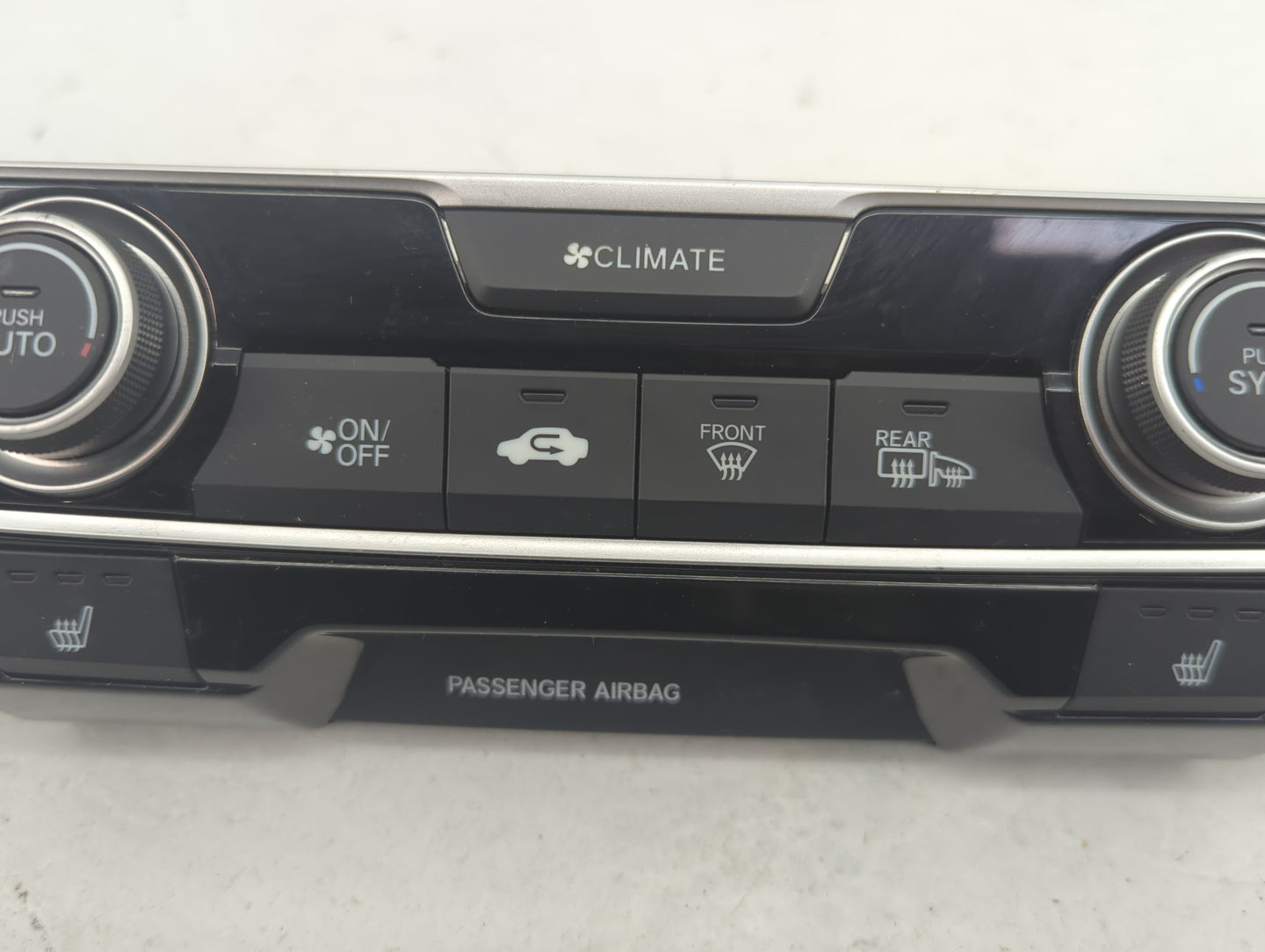 2016-2018 Honda Civic Climate Control Module Temperature AC/Heater Replacement P/N:79600TBAA611M1 Fits Fits 2016 2017 2018 O