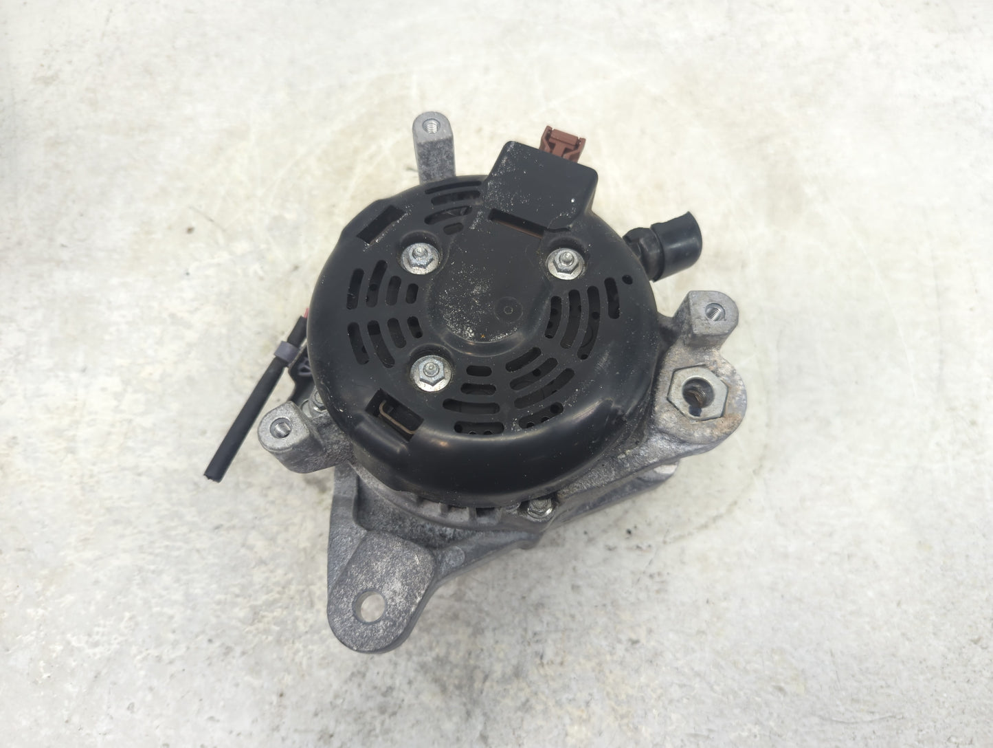 2016-2022 Honda Civic Alternator Replacement Generator Charging Assembly Engine OEM P/N:104211-3916 Fits OEM Used Auto Parts